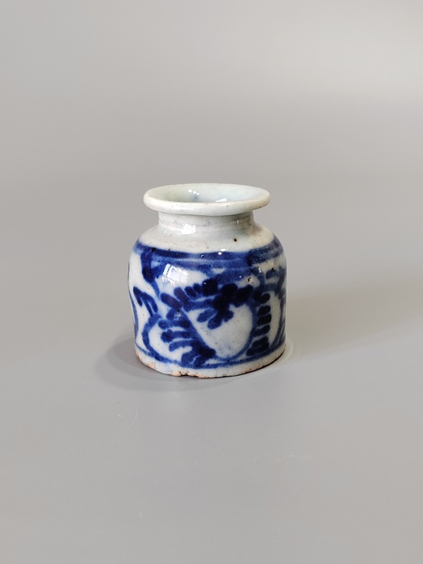 古玩陶瓷青花纏枝花紋水盂拍賣,當(dāng)前價(jià)格188元