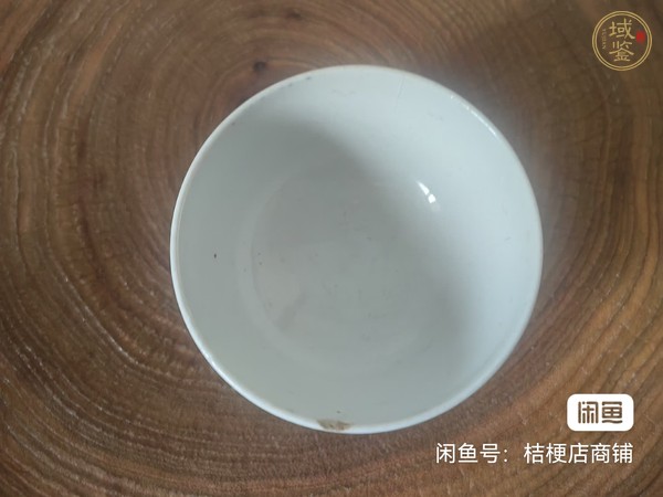 古玩陶瓷清中晚青花人物故事杯子真品鑒賞圖