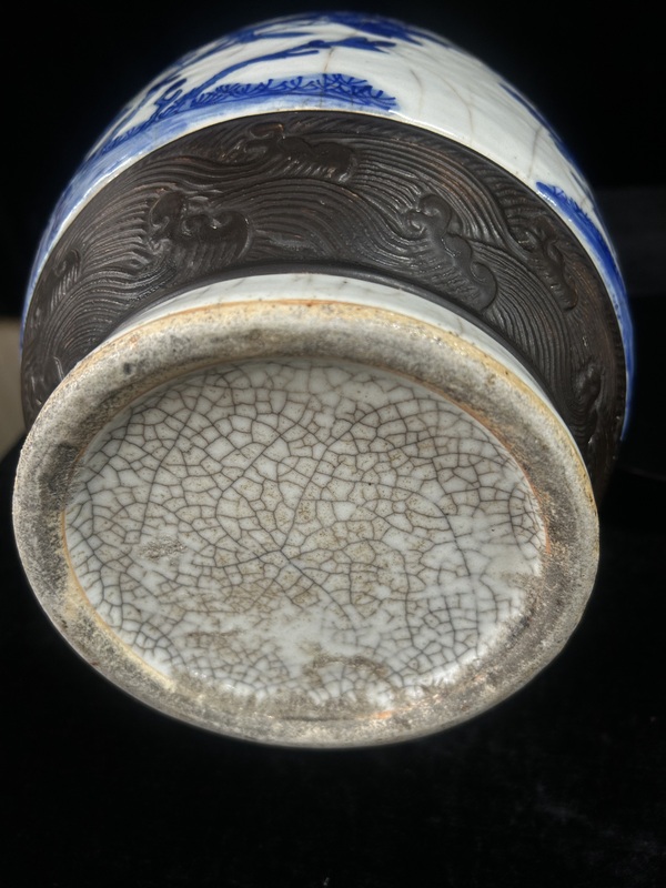 古玩陶瓷青花鐵銹花花卉紋鋪首瓶拍賣,當前價格9800元