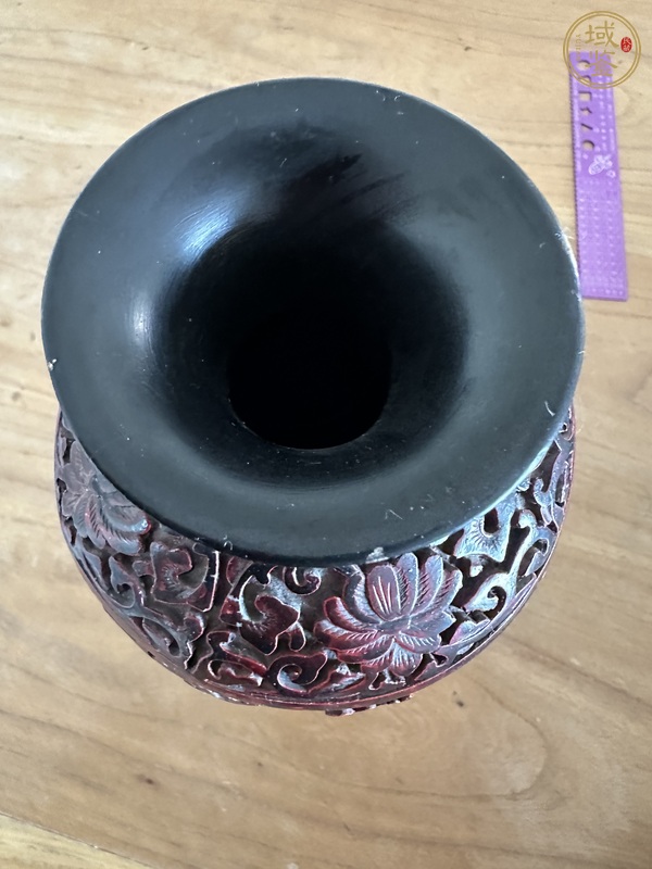 古玩雜項(xiàng)剔紅漆器花瓶真品鑒賞圖