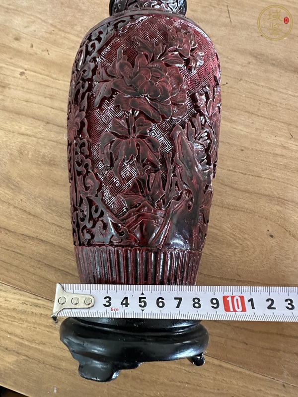 古玩雜項(xiàng)剔紅漆器花瓶真品鑒賞圖