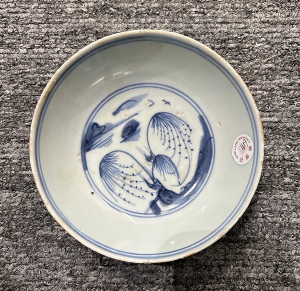 古玩陶瓷明天啟青花山水紋碗拍賣,當前價格3000元