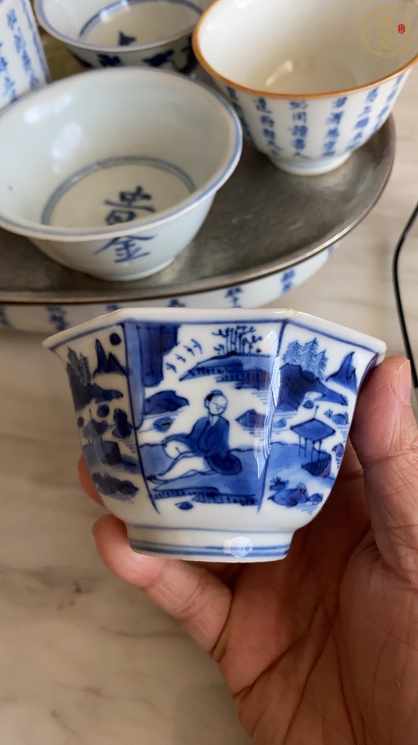 古玩陶瓷青花八角杯真品鑒賞圖