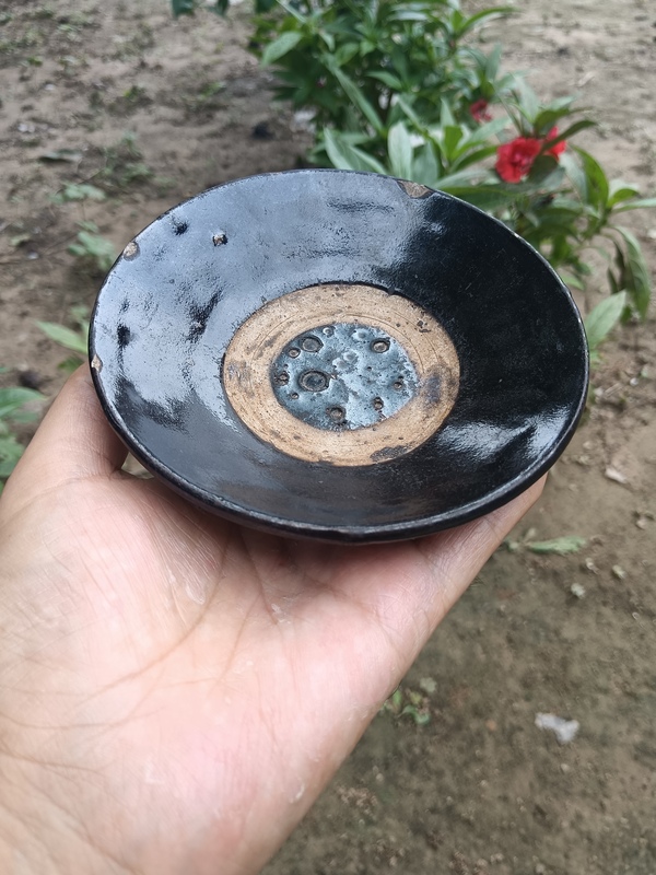 古玩陶瓷元末明初~磁州窯黑釉茶碗拍賣,當前價格10元