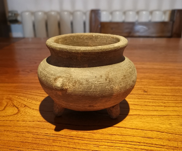 古玩陶瓷唐宋?灰陶雙耳三足爐拍賣,當前價格900元