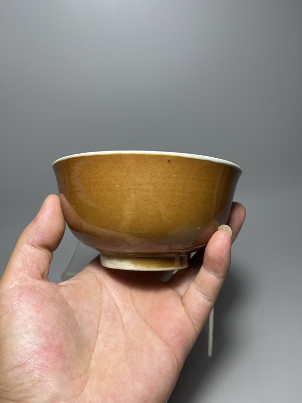 古玩陶瓷外紫金釉內(nèi)青花金玉滿堂茶碗拍賣(mài),當(dāng)前價(jià)格800元