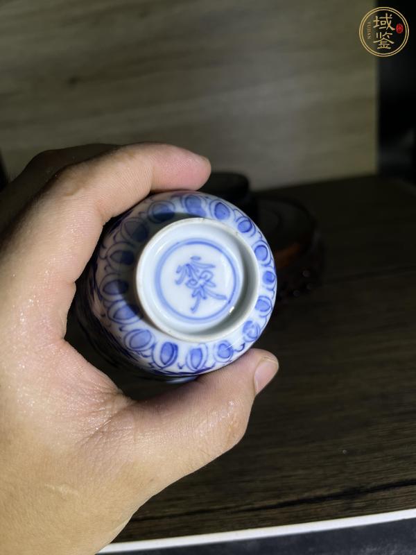 古玩陶瓷青花折枝花卉紋仰鐘杯真品鑒賞圖