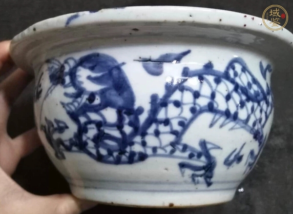 古玩陶瓷二龍戲珠青花香爐真品鑒賞圖