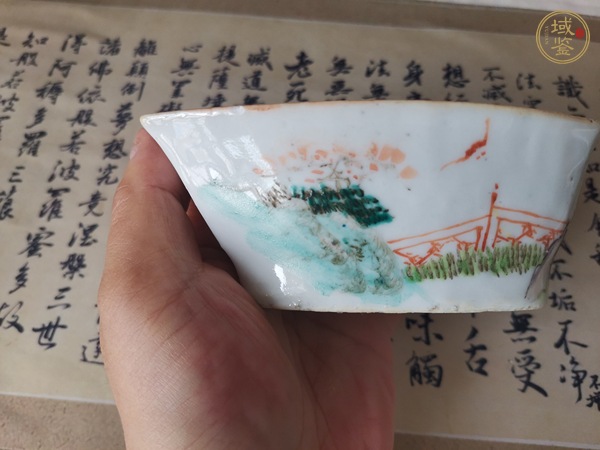 古玩陶瓷人物紋角碗真品鑒賞圖