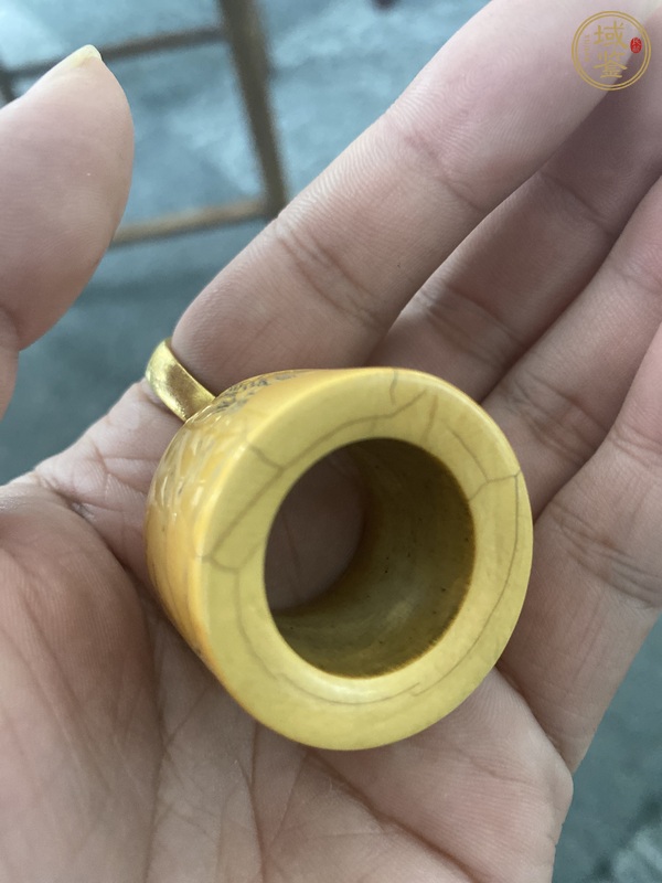 古玩雜項(xiàng)牙質(zhì)板指真品鑒賞圖