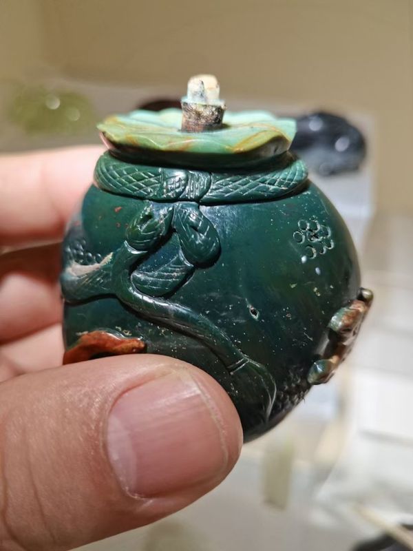 古玩雜項瑪瑙鼻煙壺拍賣,當(dāng)前價格4300元