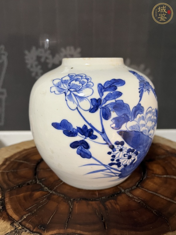 古玩陶瓷花鳥紋青花罐真品鑒賞圖