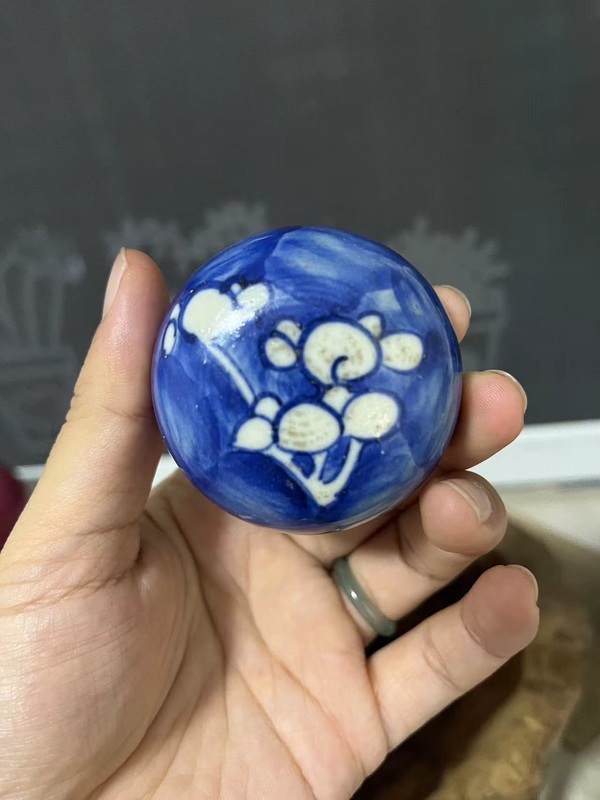 古玩陶瓷晚清青花冰梅圖蓋罐拍賣,當前價格1100元