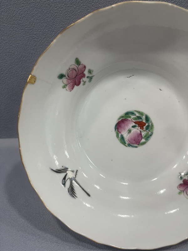 古玩陶瓷粉彩金玉滿堂紋折腰花口碗拍賣,當(dāng)前價(jià)格3500元