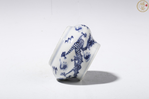 古玩陶瓷青花龍紋水盂拍賣,當前價格3888元