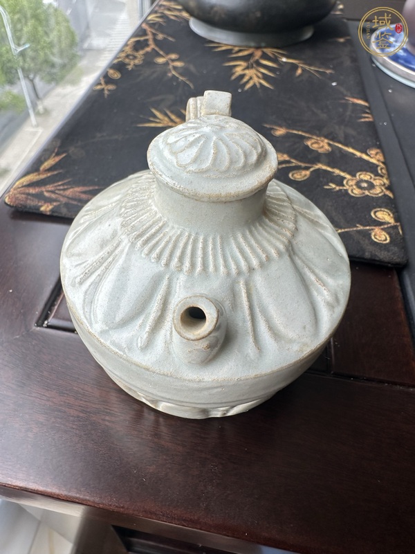 古玩陶瓷青白釉蓮花紋小執(zhí)壺真品鑒賞圖