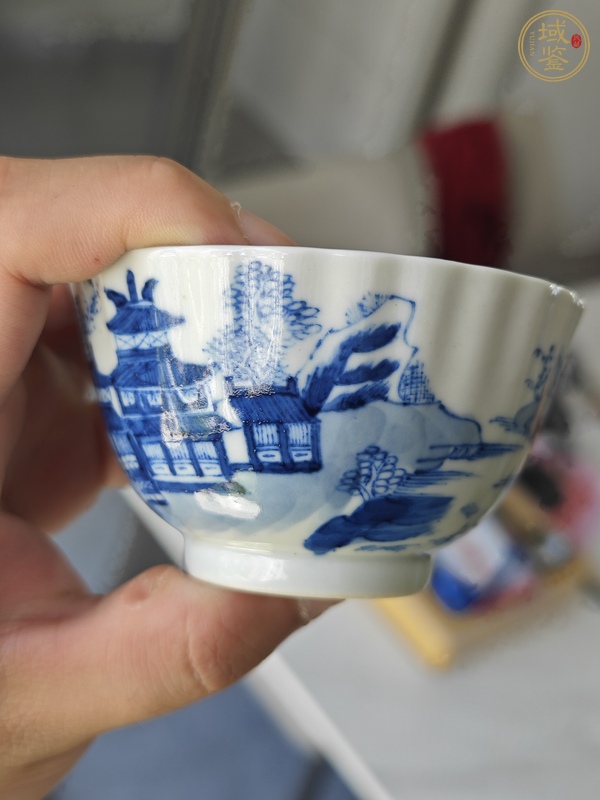 古玩陶瓷青花山水樓閣花口杯真品鑒賞圖