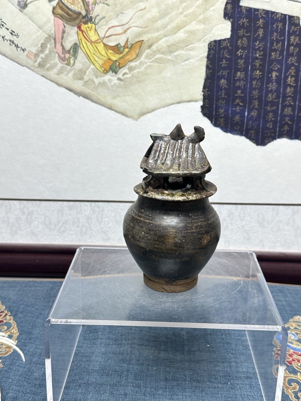 古玩陶瓷宋代精品褐釉蒼谷 博物館級(jí)別拍賣,當(dāng)前價(jià)格269元