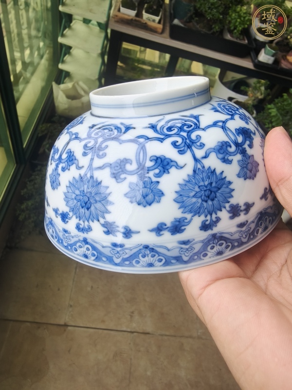 古玩陶瓷青花纏枝花卉紋墩式碗，注意品相真品鑒賞圖