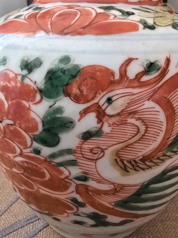 古玩陶瓷五彩鳳穿牡丹紋蓋罐真品鑒賞圖