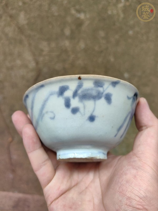 古玩陶瓷晚明青花雙鳳紋茶圓真品鑒賞圖