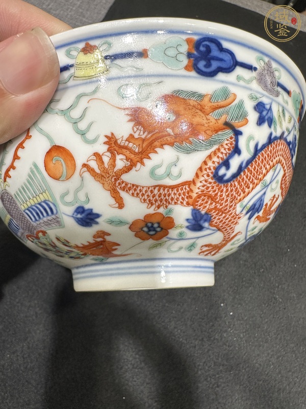 古玩陶瓷青花五彩龍鳳穿花戲珠紋碗真品鑒賞圖