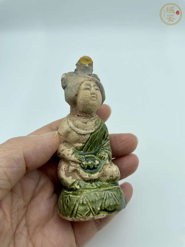 古玩陶瓷三彩人物真品鑒賞圖