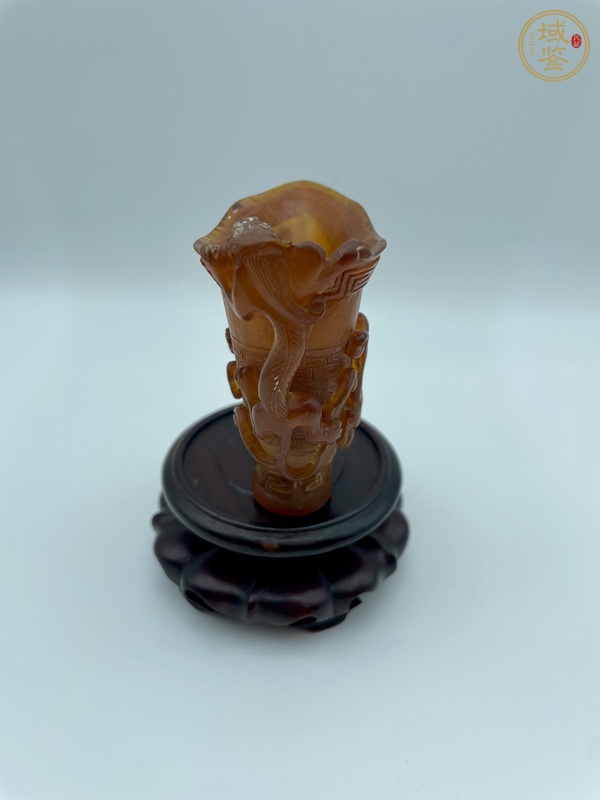 古玩雜項角質(zhì)螭龍杯真品鑒賞圖