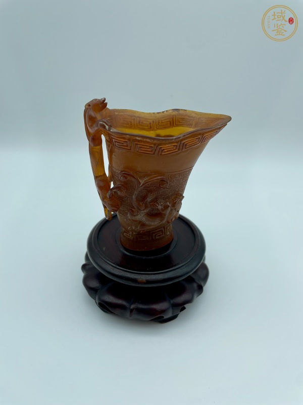 古玩雜項角質(zhì)螭龍杯真品鑒賞圖