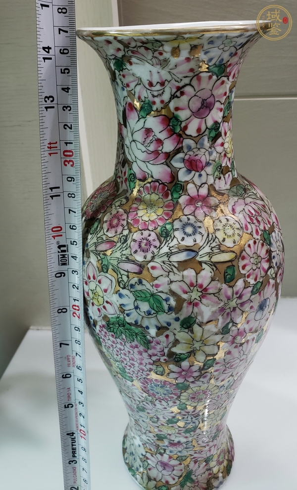 古玩陶瓷粉彩百花紋觀音瓶真品鑒賞圖