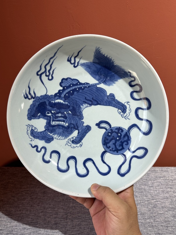 古玩陶瓷青花獅子繡球紋盤拍賣,當前價格26000元