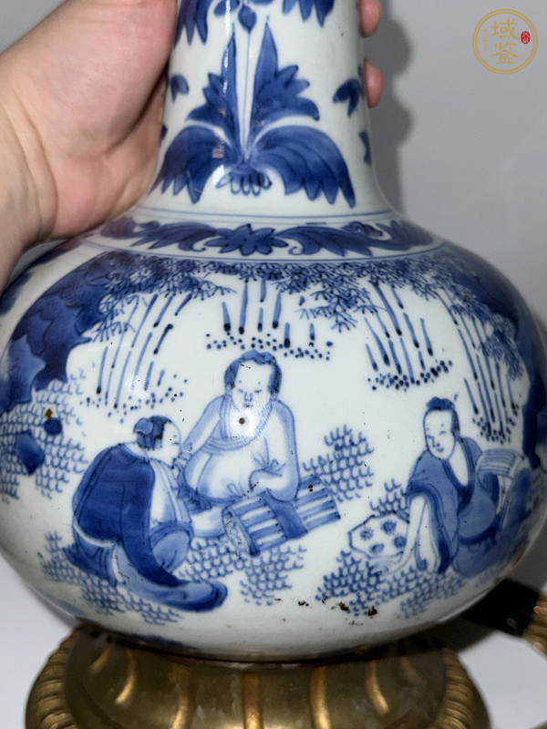 古玩陶瓷青花人物蒜頭瓶真品鑒賞圖