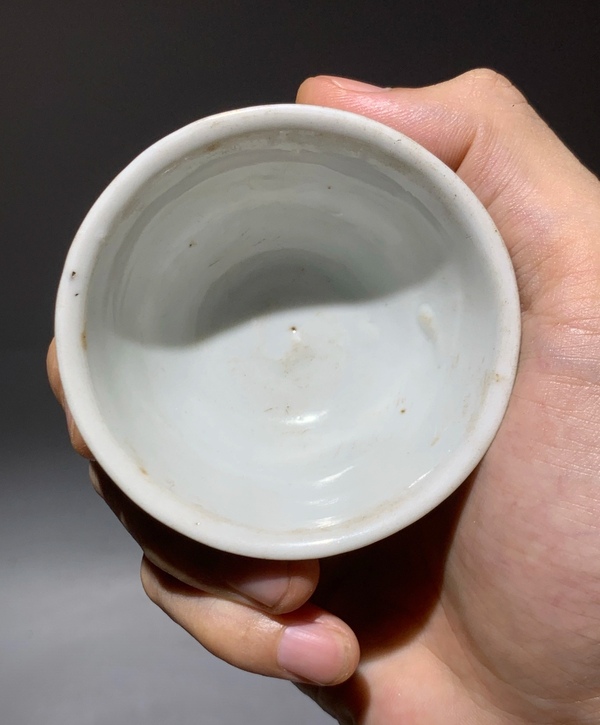 古玩陶瓷清中早 紅綠彩杯拍賣,當前價格688元