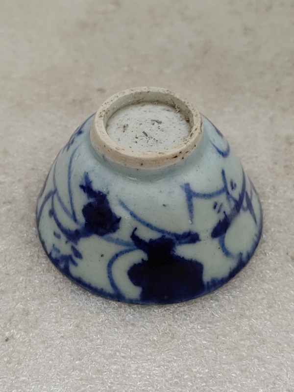 古玩陶瓷清中期青花花卉紋茶杯拍賣,當前價格398元