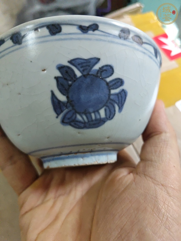 古玩陶瓷青花團(tuán)花紋碗真品鑒賞圖