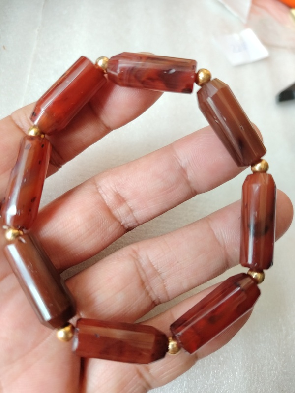 古玩玉器清代紅瑪瑙手串拍賣,當前價格150元