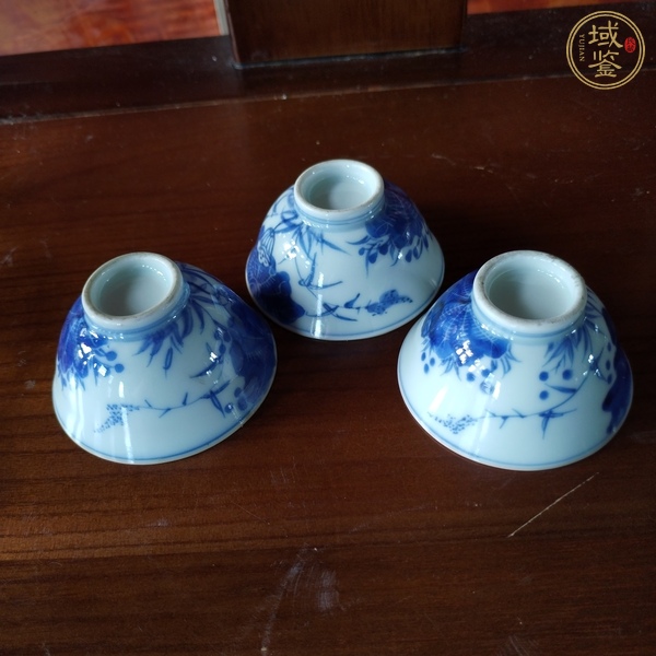 古玩陶瓷青花花卉紋茶圓真品鑒賞圖