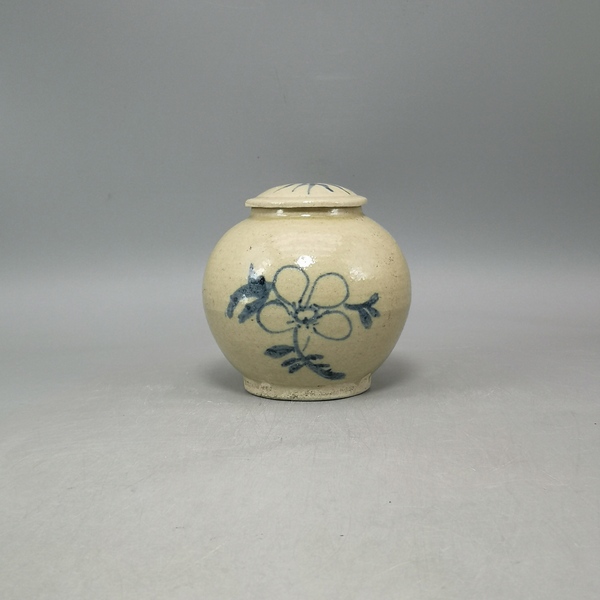 古玩陶瓷明晚期花卉紋青花蓋罐拍賣,當前價格850元