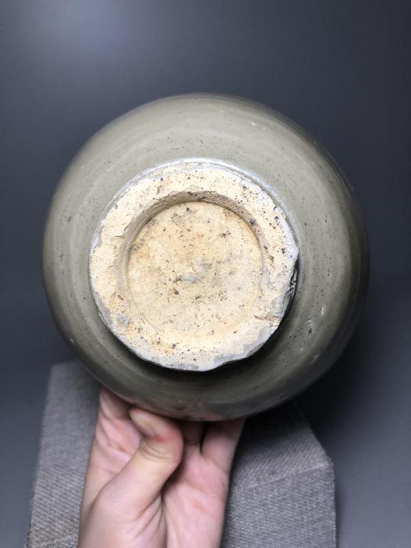 古玩陶瓷元,龍泉青釉印花紋深腹碗拍賣,當前價格2000元