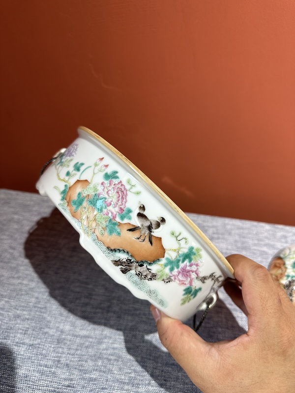 古玩陶瓷清代光緒粉彩富貴白頭一品鍋拍賣,當前價格15800元