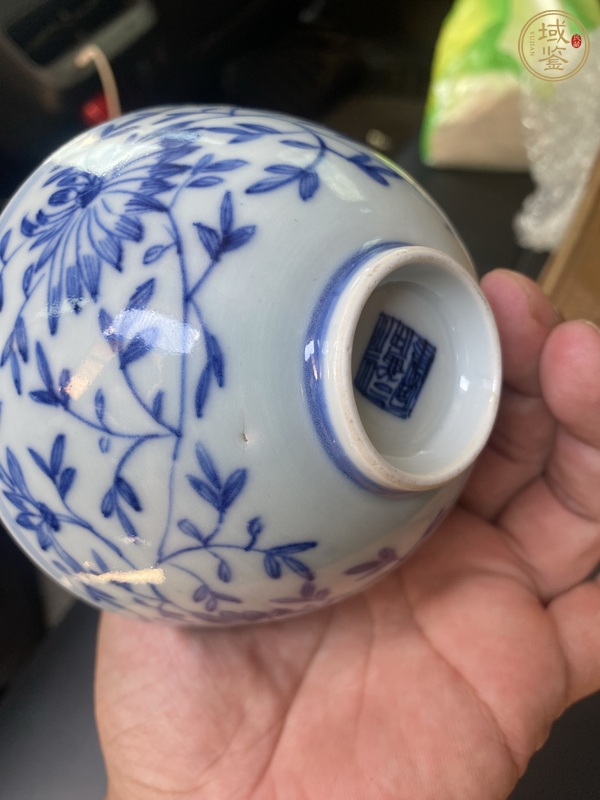 古玩陶瓷嘉慶淡描青花蓋碗真品鑒賞圖