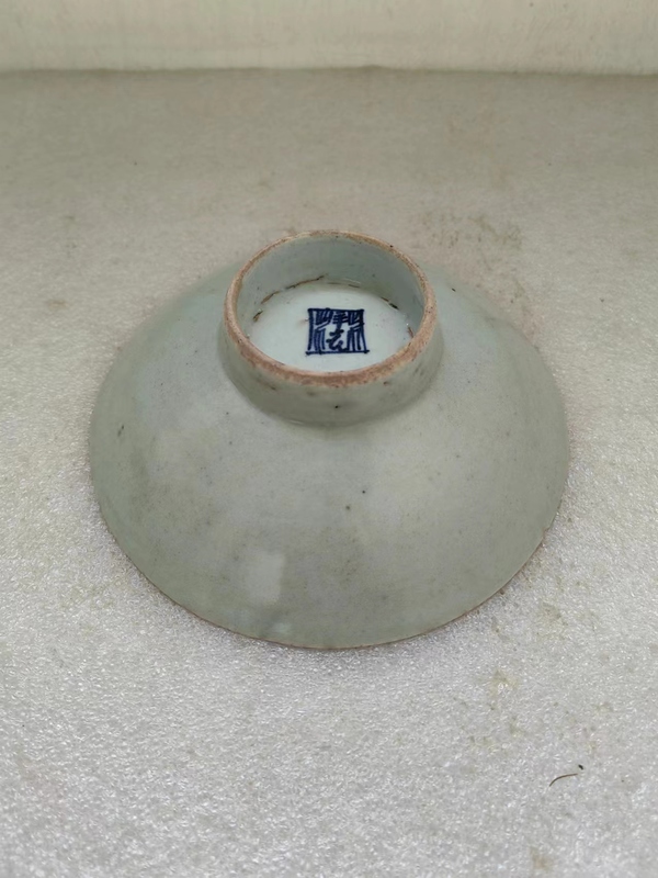 古玩陶瓷豆青釉高足盤拍賣,當(dāng)前價格180元
