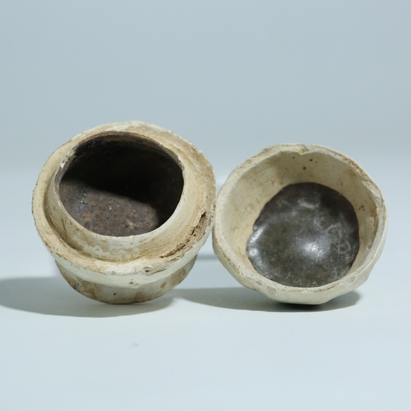 古玩陶瓷綠彩模印蓋盒(王字款)拍賣(mài),當(dāng)前價(jià)格16000元