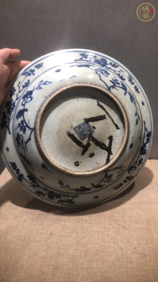 古玩陶瓷花鳥紋青花盤真品鑒賞圖