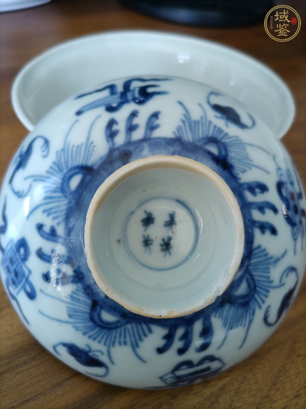 古玩陶瓷青花蓋碗真品鑒賞圖