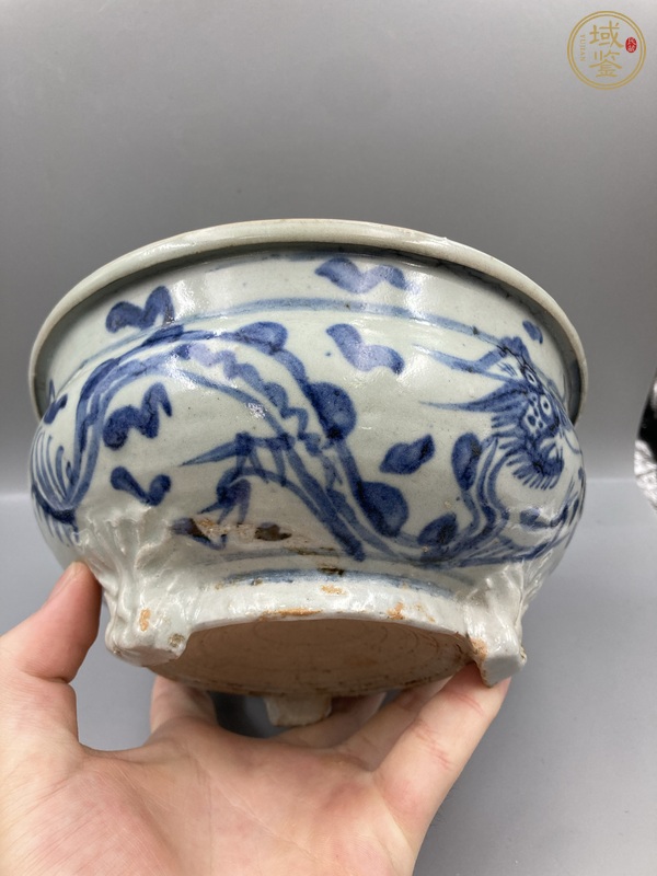 古玩陶瓷龍紋青花香爐真品鑒賞圖