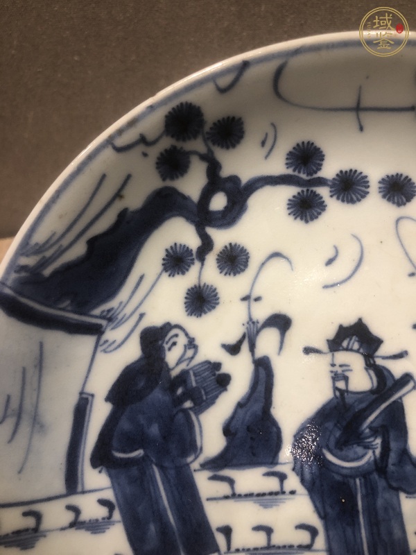 古玩陶瓷三星高照?qǐng)D青花盤(pán)真品鑒賞圖