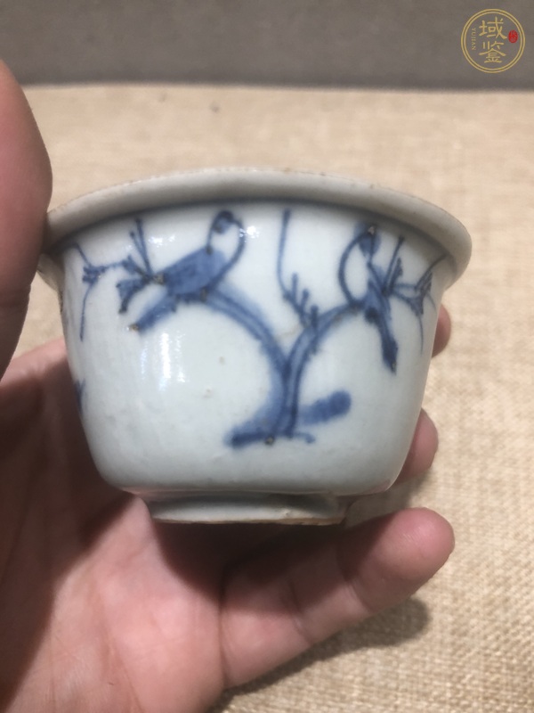 古玩陶瓷喜上眉梢青花杯真品鑒賞圖