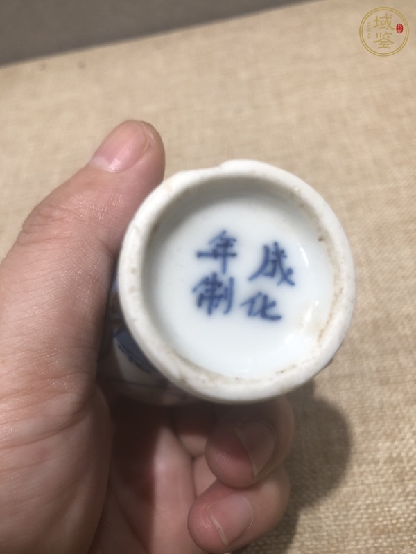 古玩陶瓷青花釉里紅鼻煙壺真品鑒賞圖