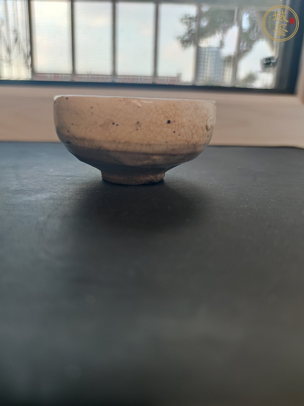 古玩陶瓷磁州窯白釉茶碗真品鑒賞圖